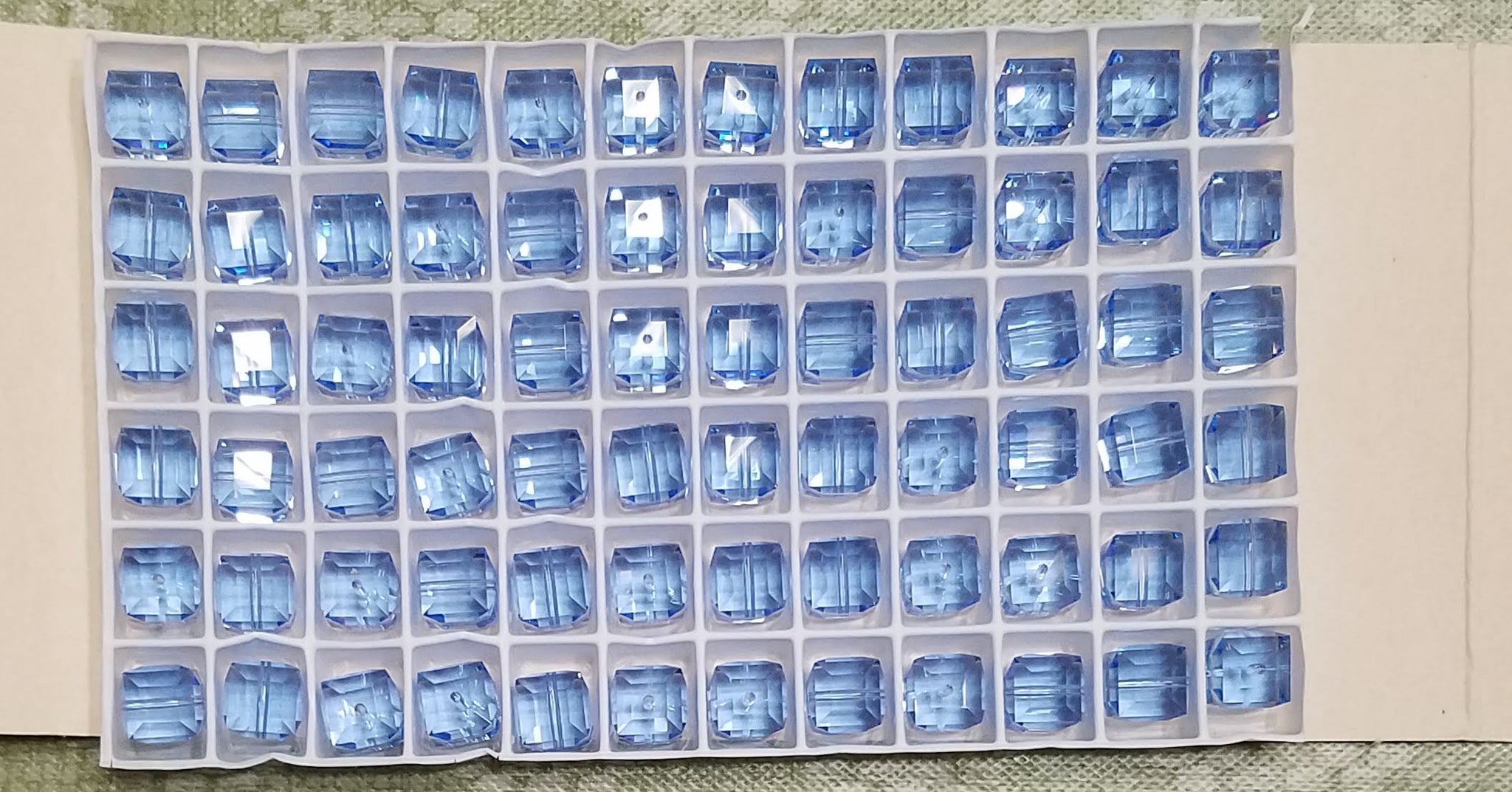 AUTHENTIC Swarovski Crystal  #5601 8mm Cube Beads 72 pieces Light Sapphire