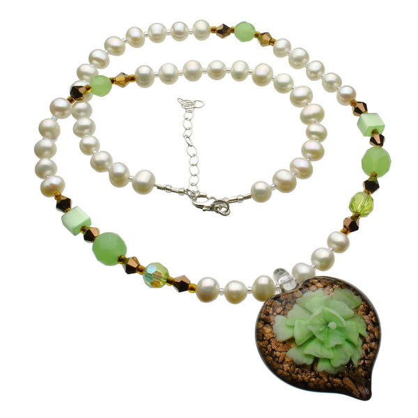 Murano-style Glass Green Flower Heart Freshwater Cultured Pearl Necklace 18 inches+2 inches